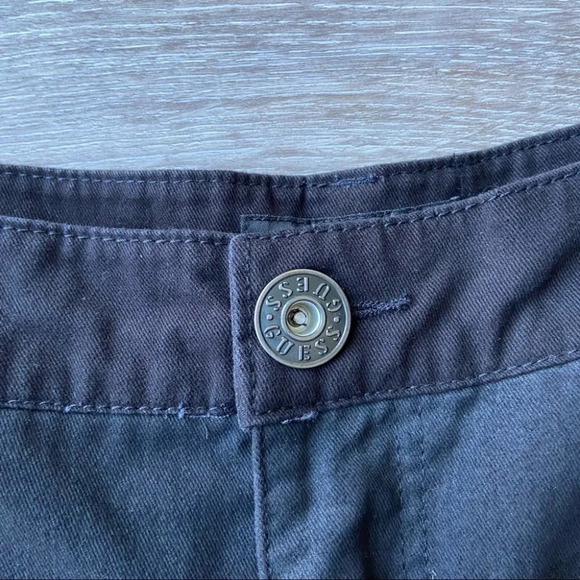 Guess Striped Casual Bermuda Shorts - Picture 4 of 13